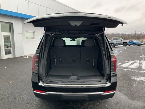 Used 2025 Chevrolet Tahoe LT image 18