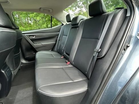Used 2015 Toyota Corolla LE Premium FWD image 27