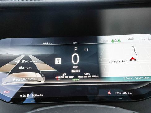 New 2025 Land Rover Range Rover SE image 33