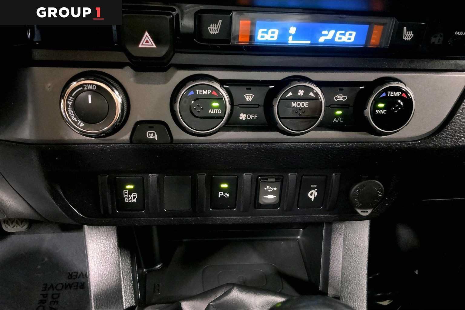 Certified 2018 Toyota Tacoma TRD Sport w/ Technology Package AWD/4WD image 32