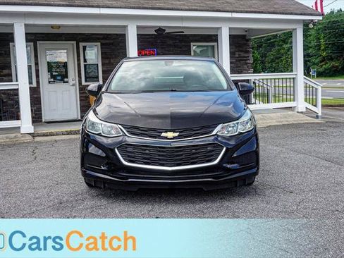 Used 2018 Chevrolet Cruze LS FWD image 11