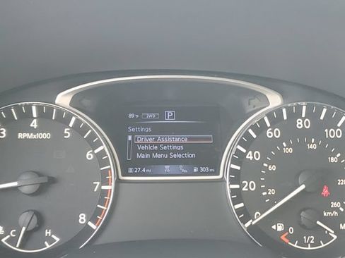 Used 2020 Nissan Pathfinder Platinum AWD/4WD image 27