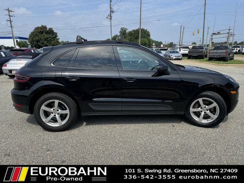 Used 2017 Porsche Macan image 6