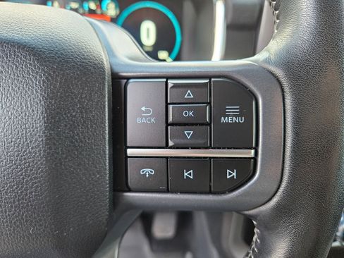 Used 2023 Ford F150 Lariat w/ Trailer Tow Package image 21