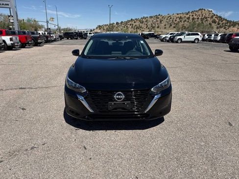 Used 2025 Nissan Sentra SV FWD image 2
