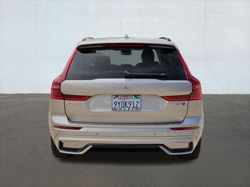 Used 2026 Volvo XC60 B5 Ultra w/ Protection Package Premier AWD/4WD image 6
