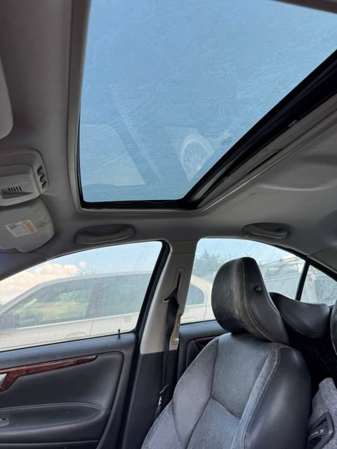 Used 2006 Volvo S60 2.5T AWD/4WD image 6