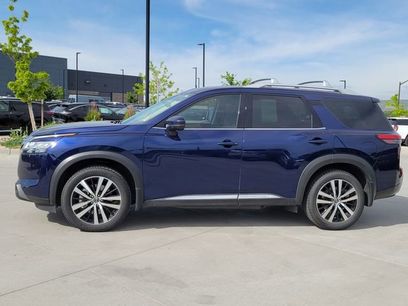 Used 2023 Nissan Pathfinder Platinum
