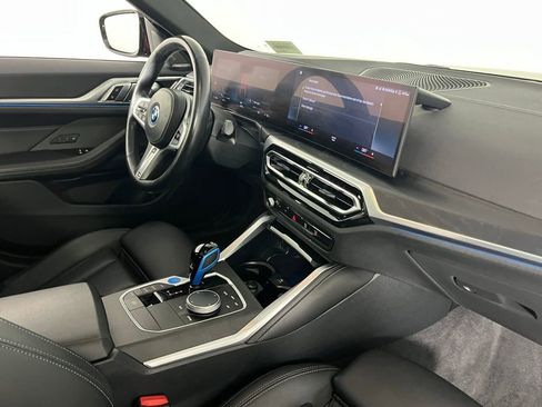 Used 2022 BMW i4 eDrive40 w/ M Sport Package image 32