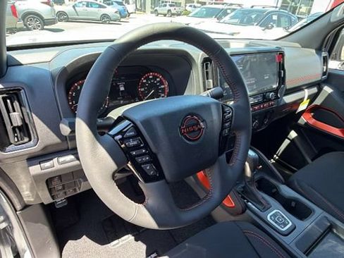 New 2026 Nissan Frontier PRO-4X w/ Tow Package AWD/4WD image 31