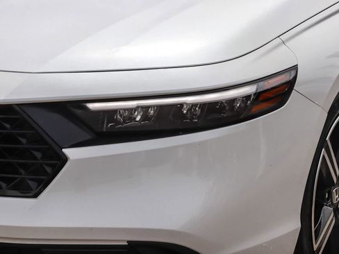 Used 2024 Honda Accord Sport image 7