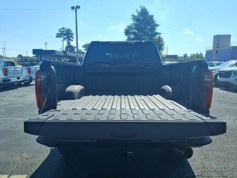 New 2026 GMC Sierra 2500 Denali w/ Denali Reserve Package AWD/4WD image 7