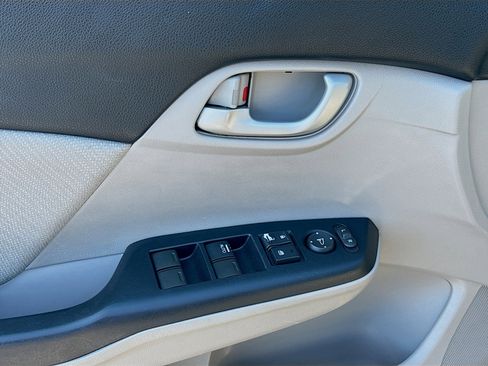 Used 2013 Honda Civic LX image 22