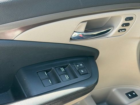Used 2019 Honda Pilot EX-L image 7