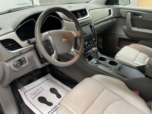 Used 2015 Chevrolet Traverse LT AWD/4WD image 14