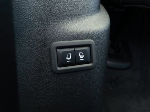New 2026 Jeep Grand Wagoneer 4WD image 39