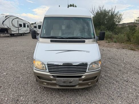 Used 2005 Dodge Sprinter 2500 w/ PWR Convenience Group RWD image 12