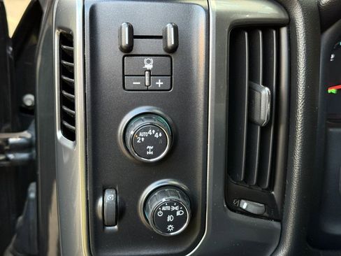 Used 2017 Chevrolet Silverado 1500 LT image 18