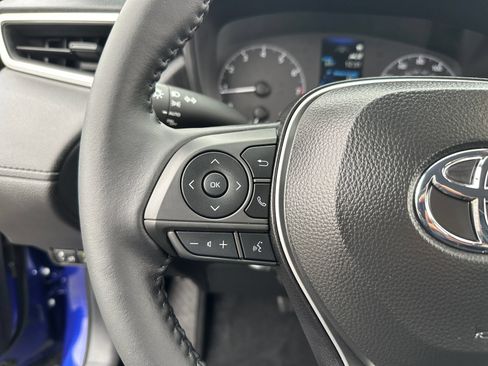 Certified 2025 Toyota Corolla Cross LE FWD image 19