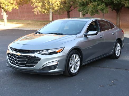 Used 2025 Chevrolet Malibu LT image 25