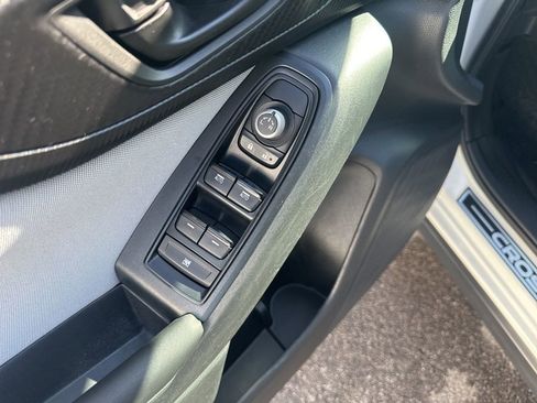 Used 2021 Subaru Crosstrek 2.0i Premium w/ Popular Package #3 image 10