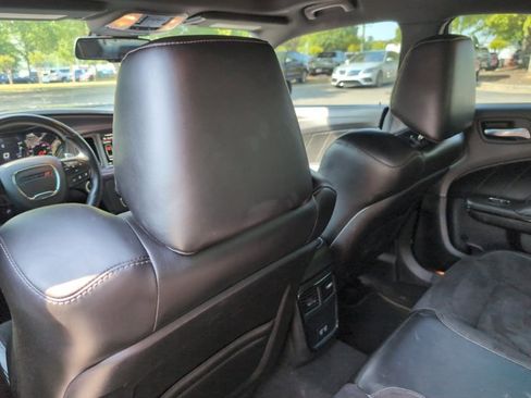 Used 2023 Dodge Charger R/T w/ Plus Group RWD image 18