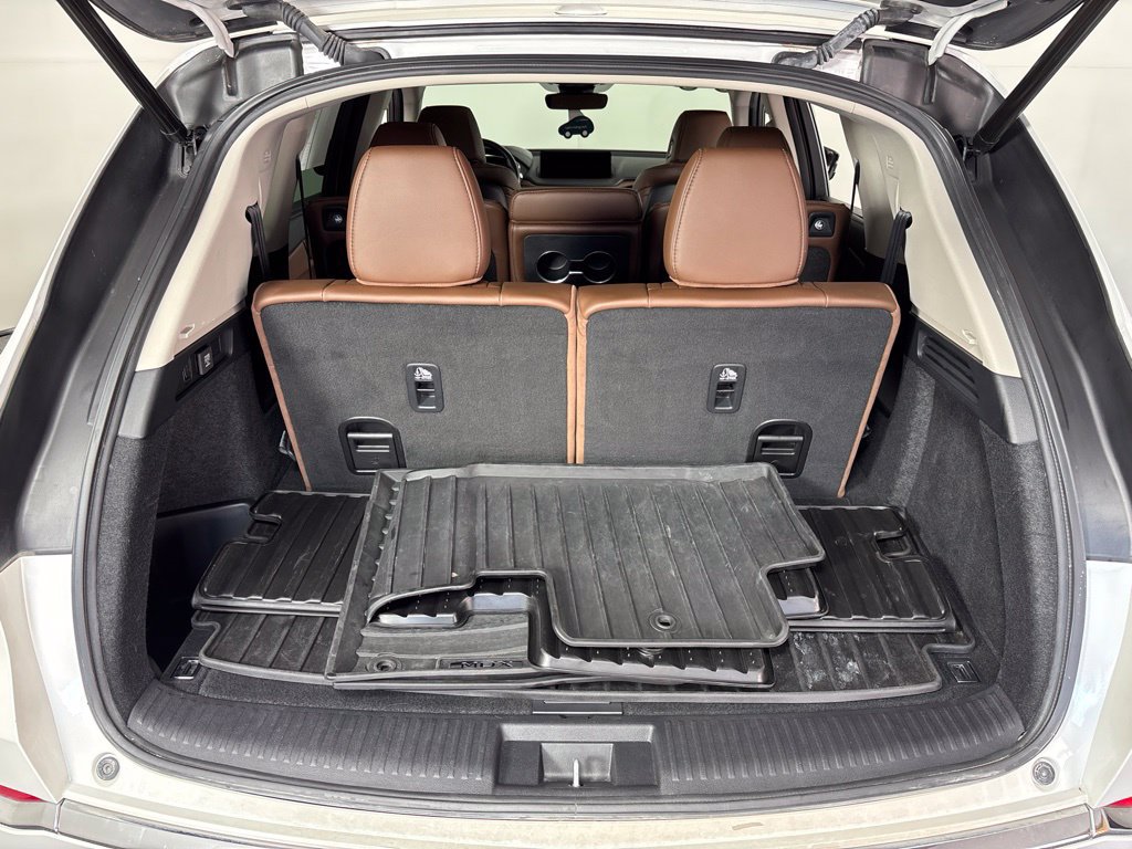 Used 2023 Acura MDX w/ Technology Package AWD/4WD image 14