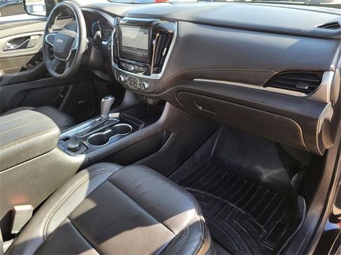 Used 2019 Chevrolet Traverse RS w/ LPO, Cargo Package image 8