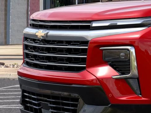 New 2026 Chevrolet Traverse High Country FWD image 13