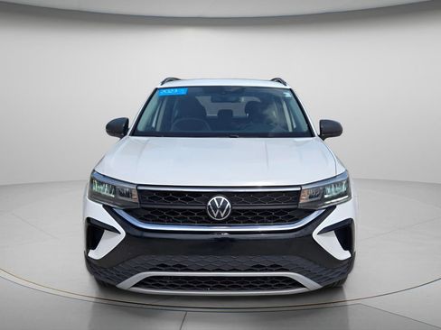 Certified 2023 Volkswagen Taos S FWD image 5