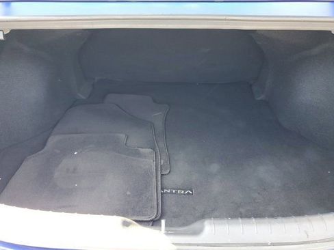 Certified 2023 Hyundai Elantra SEL image 6