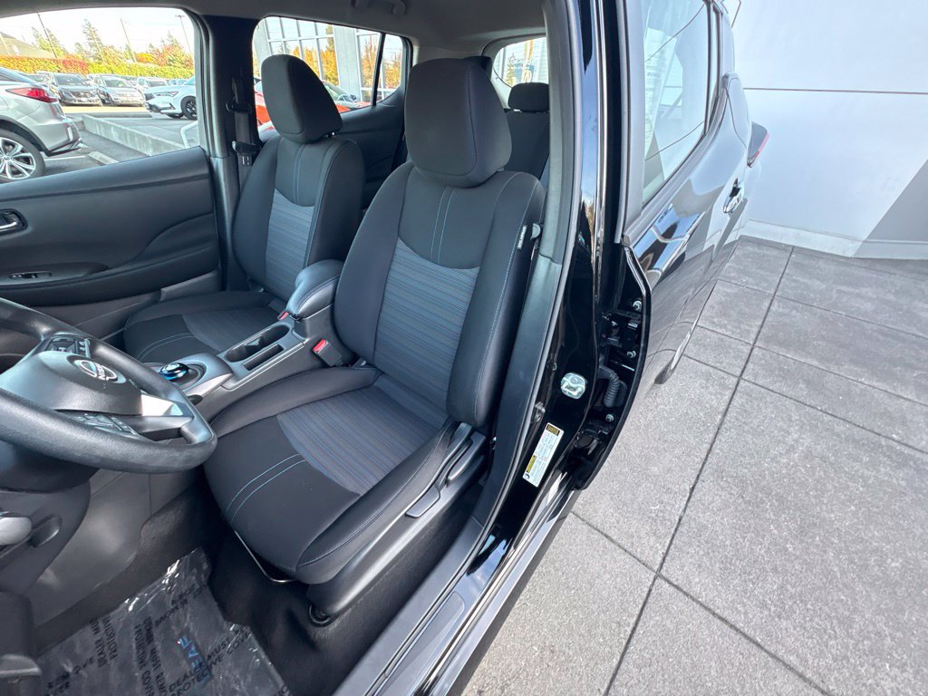 Used 2023 Nissan Leaf S FWD image 13