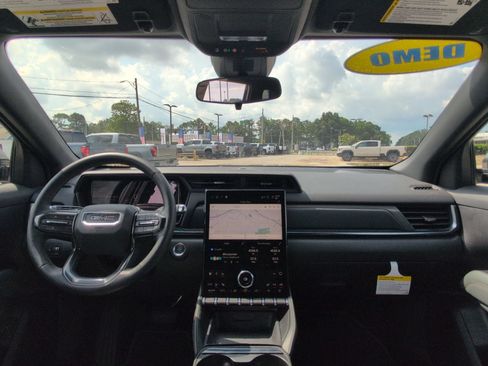 New 2026 GMC Terrain AT4 AWD/4WD image 27