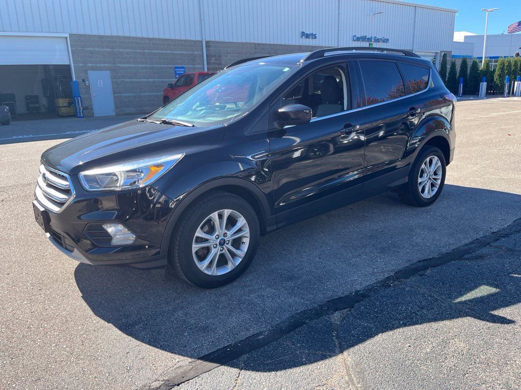 Used 2018 Ford Escape SE FWD image 3