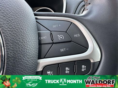 Used 2020 Jeep Compass Latitude image 15