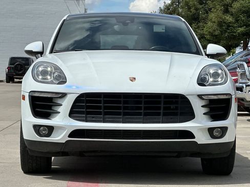 Used 2018 Porsche Macan image 10