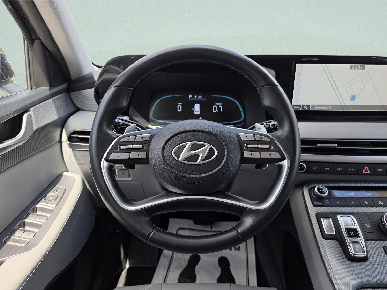 Used 2023 Hyundai Palisade SEL FWD image 17