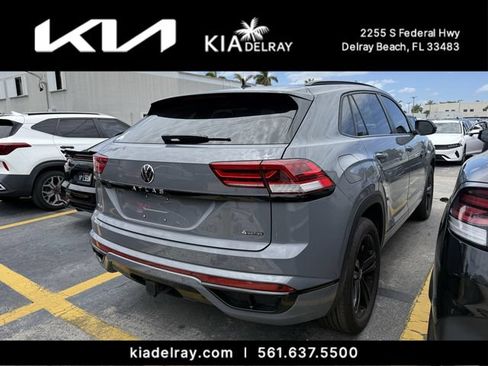 Used 2023 Volkswagen Atlas Cross Sport SEL R-Line AWD/4WD image 2