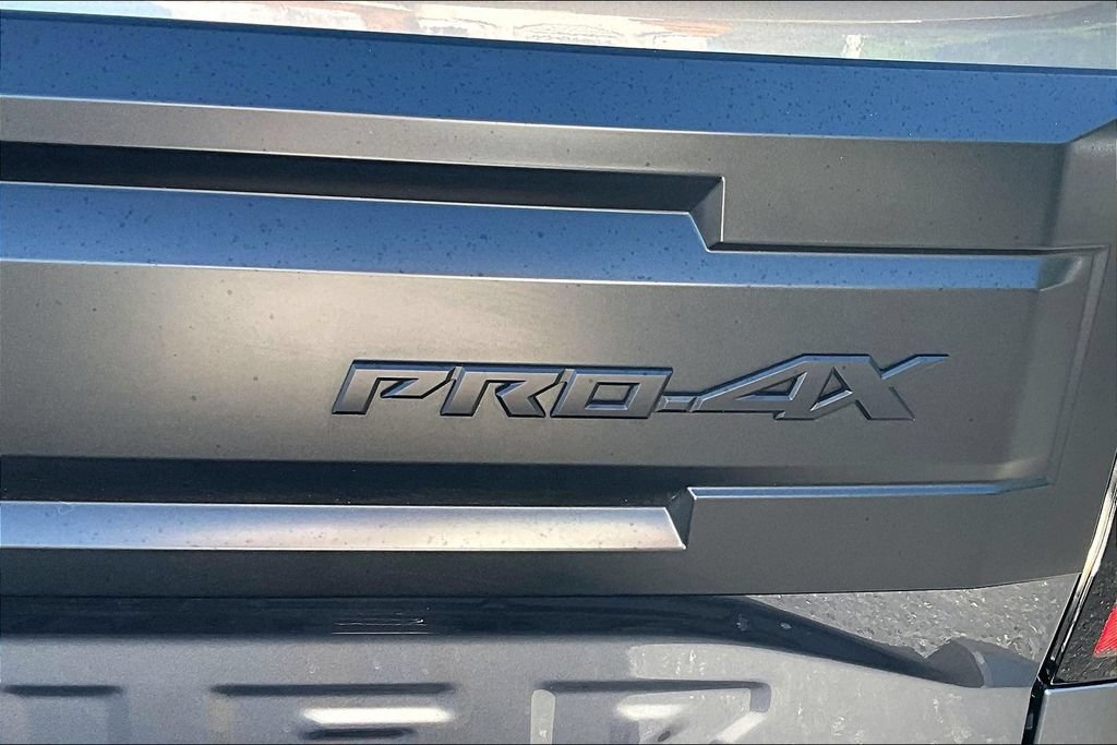 Used 2026 Nissan Frontier PRO-4X AWD/4WD image 25