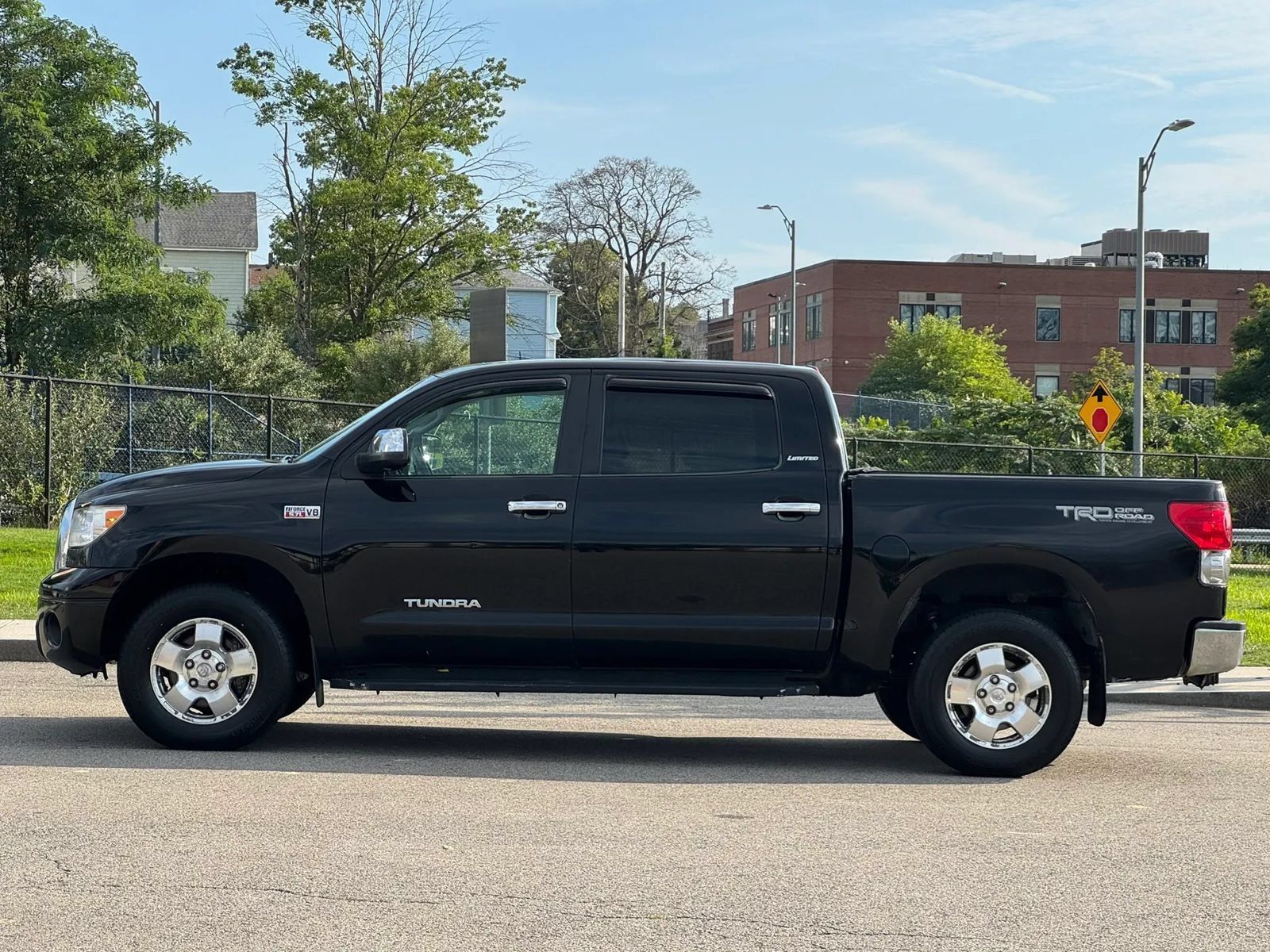Used 2008 Toyota Tundra Limited AWD/4WD image 4