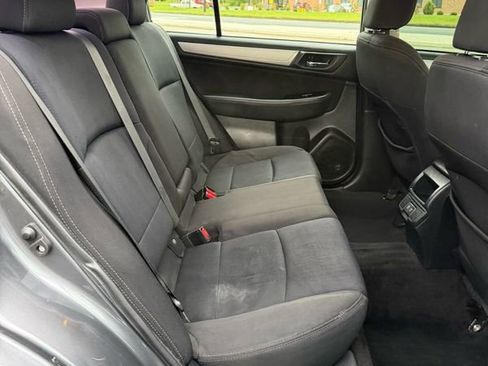 Used 2019 Subaru Legacy 2.5i Premium AWD/4WD image 12