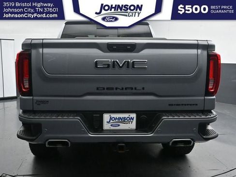 Used 2024 GMC Sierra 1500 Denali w/ Technology Package AWD/4WD image 11