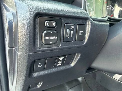 Used 2021 Toyota 4Runner SR5 Premium w/ Moonroof Package AWD/4WD image 35