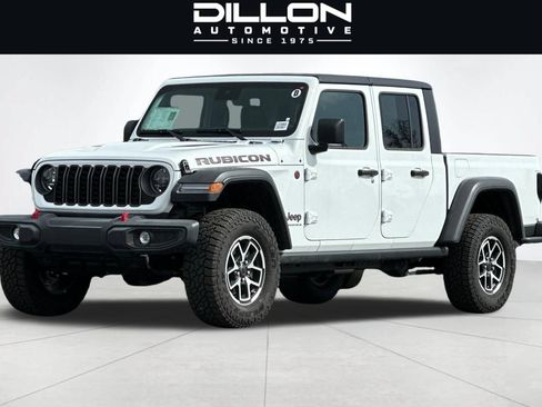 Used 2025 Jeep Gladiator Rubicon AWD/4WD image 9