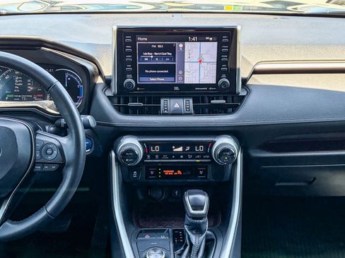 Used 2020 Toyota RAV4 Limited w/ Limited Grade Weather Package image 12