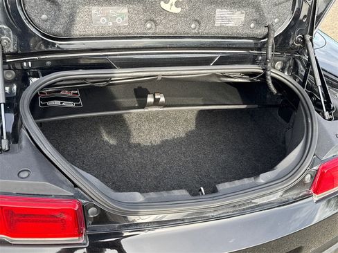 Used 2014 Chevrolet Camaro LT image 12