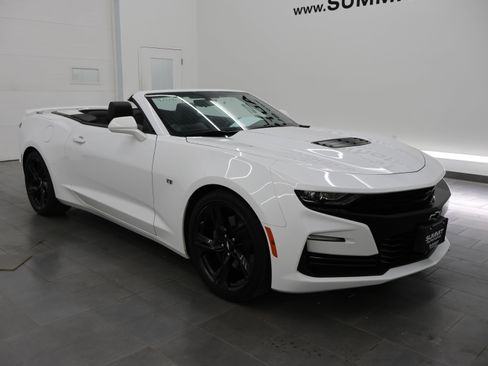 Used 2019 Chevrolet Camaro SS RWD image 49