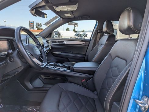Used 2024 Volkswagen Atlas Cross Sport SE image 15