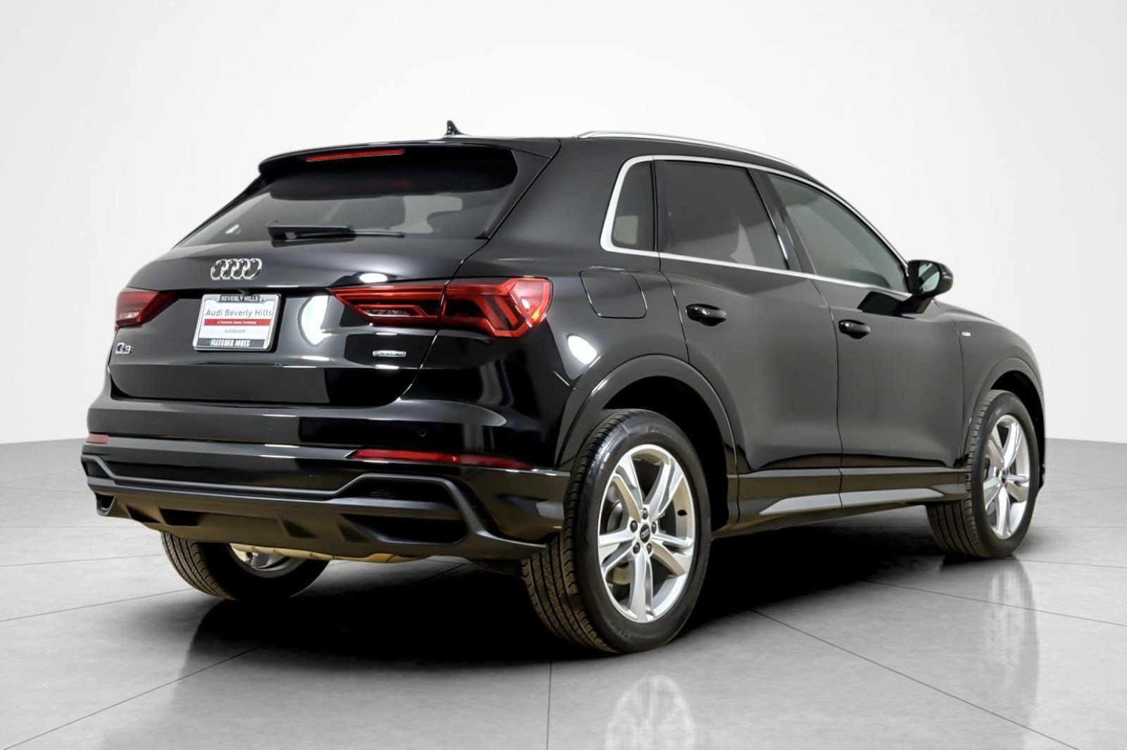 Used 2023 Audi Q3 2.0T Premium Plus w/ Premium Plus Package AWD/4WD image 5