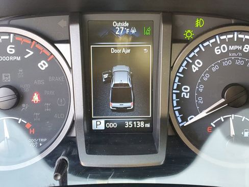 Used 2023 Toyota Tacoma TRD Pro image 13